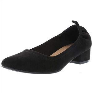 Brash Abby block heel - comfy.  NWT